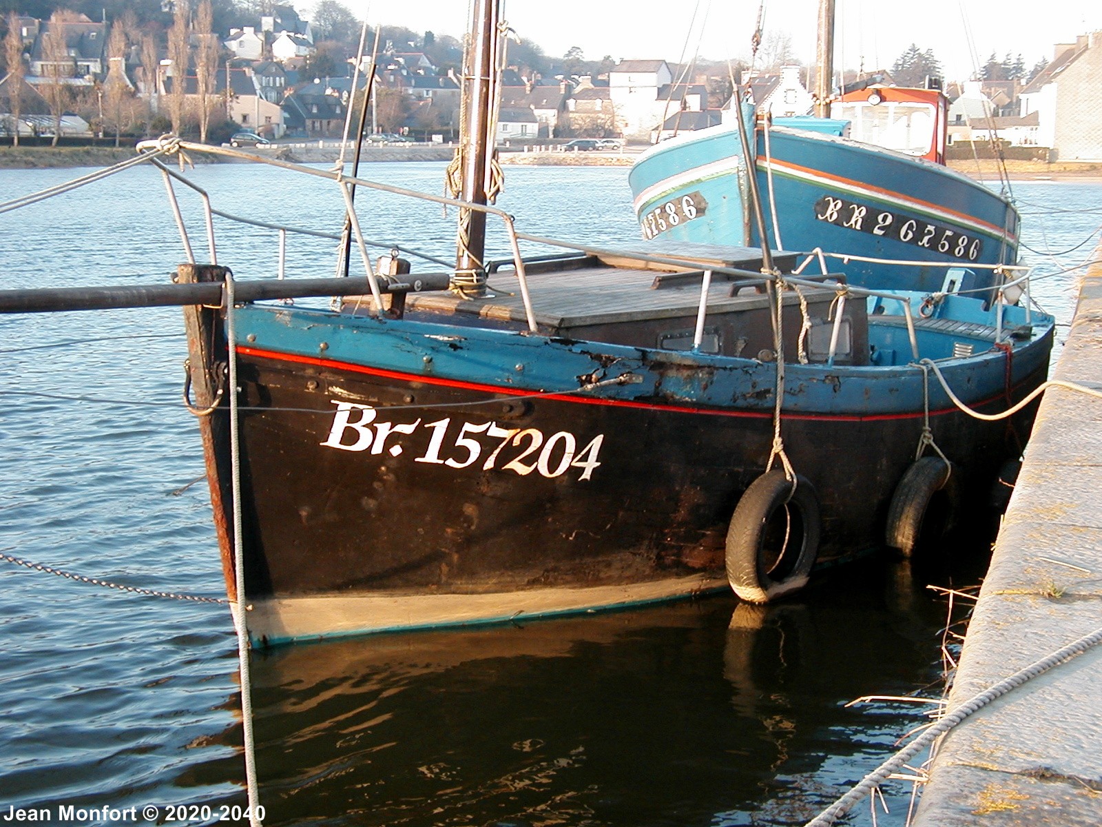 0010102_29_Port-de-Daoulas