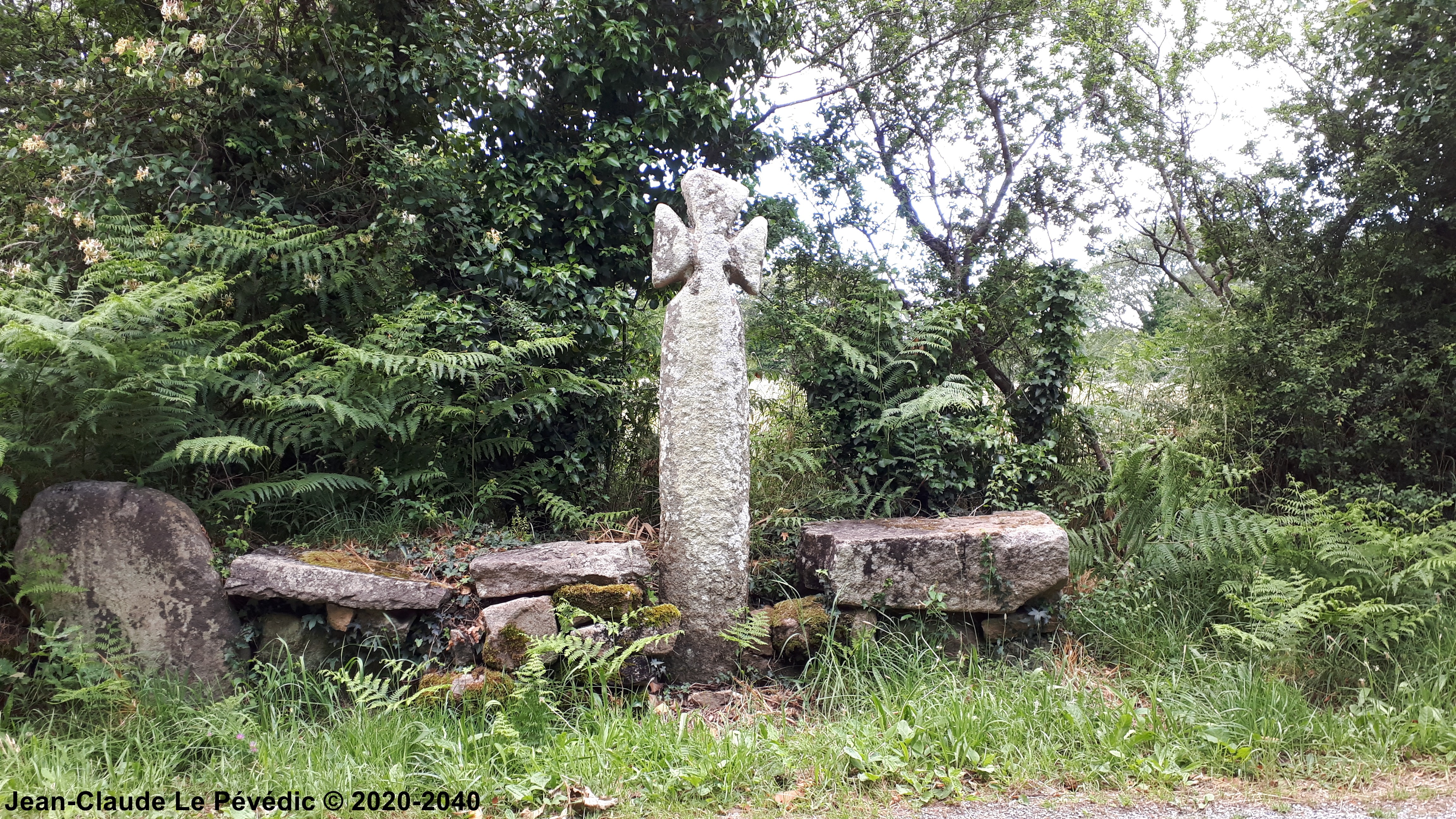 Morbihan_Carnac_Croix-de-Chemin_-Le-Hahon